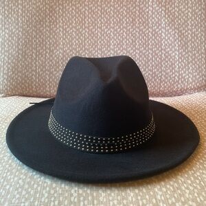 Black Suede Fedora/Wide-Brimmed Hat with Beaded Belt